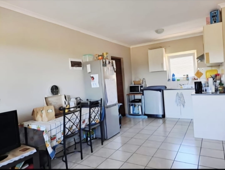 To Let 2 Bedroom Property for Rent in Klein Drakenstein Western Cape